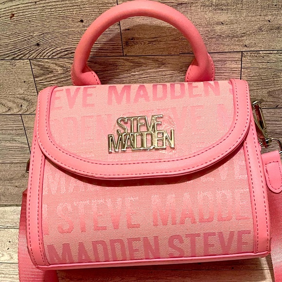 Steve Madden Pink BToki Crossbody Handbag New with Tags - Picture 1 of 10
